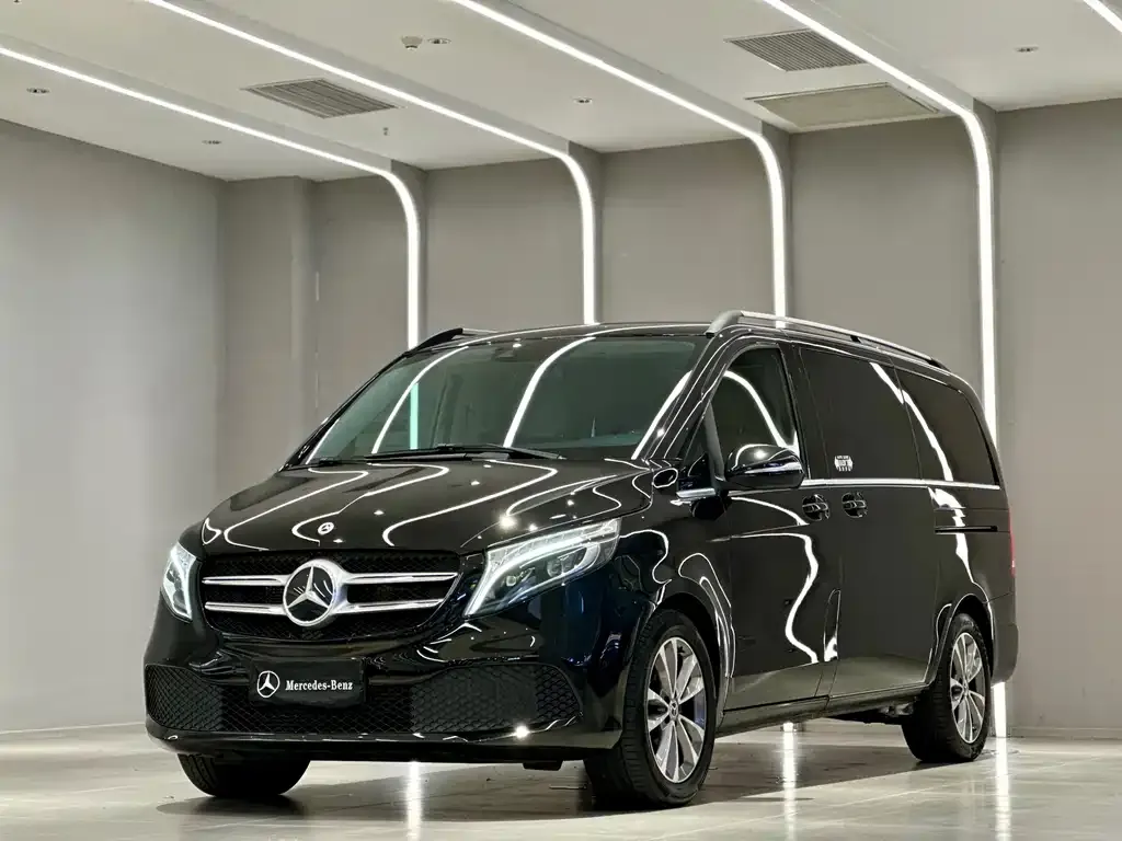 Mercedes-Benz V-Class 2022 из CN, фото 1