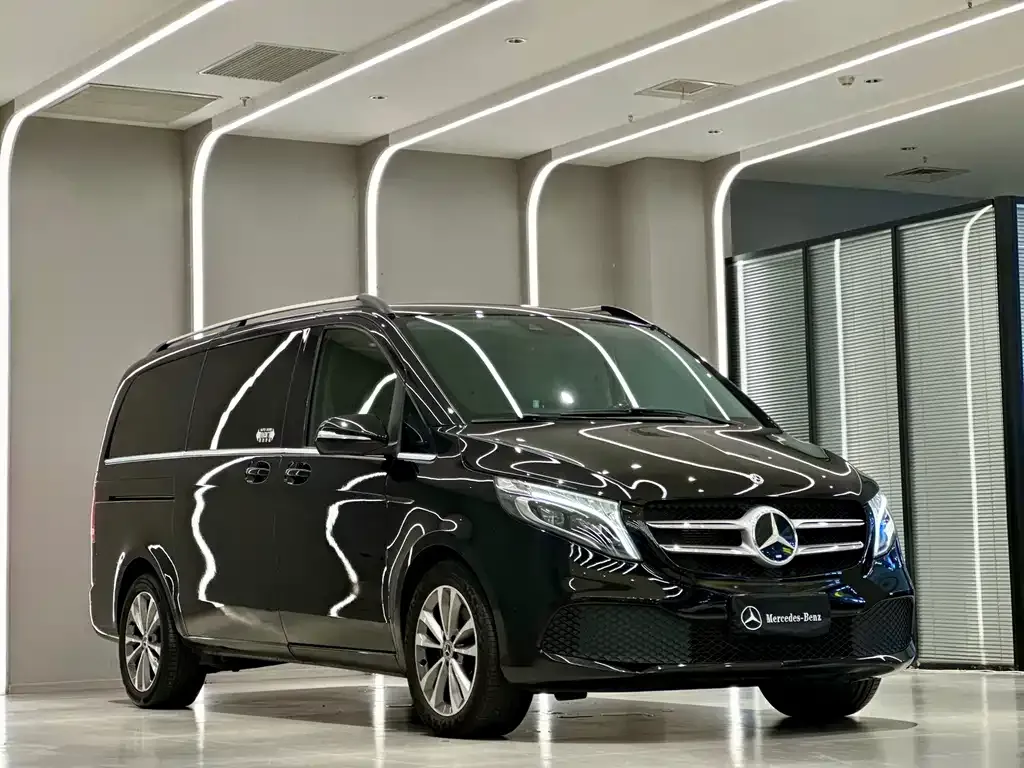 Mercedes-Benz V-Class 2022 из CN, фото 3