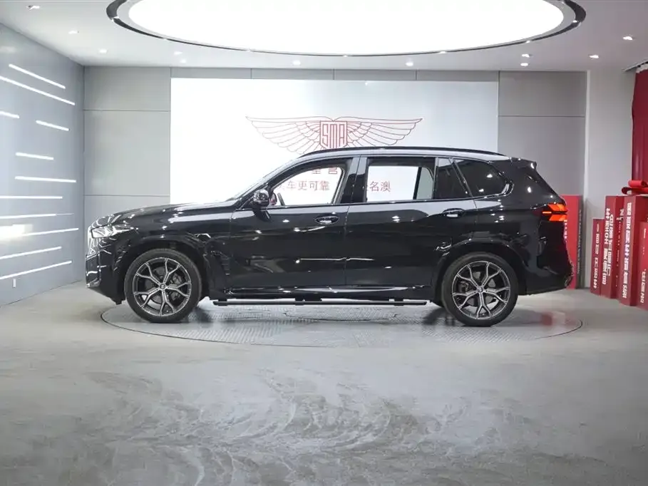 BMW X5 2024 из CN, фото 2