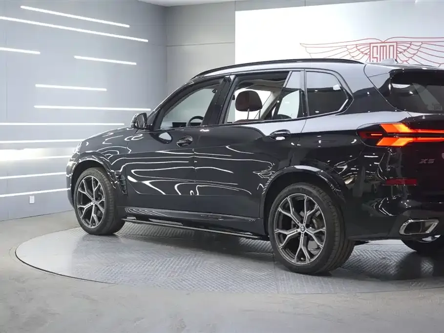 BMW X5 2024 из CN, фото 3