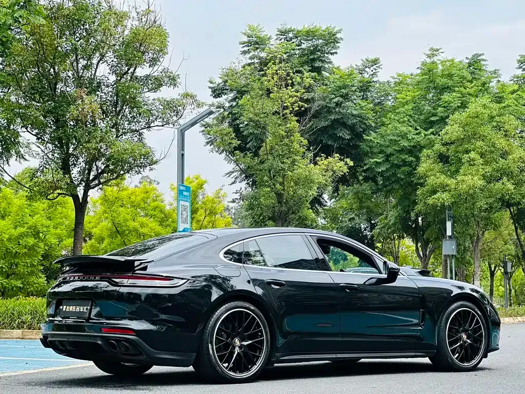 Porsche Panamera 2022 из CN, фото 8