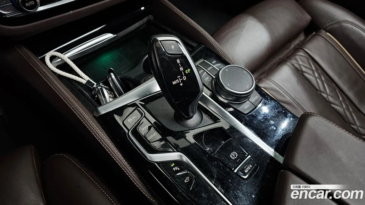 BMW 5-Series 2021 из KR, фото 9