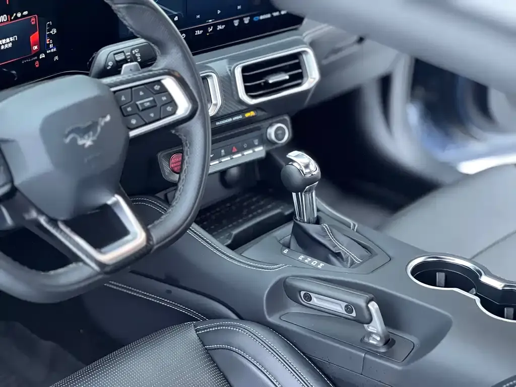 Ford Mustang 2024 из CN, фото 6