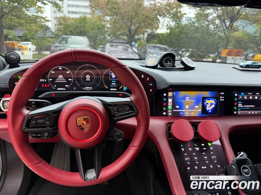 Porsche Taycan 2021 из KR, фото 4
