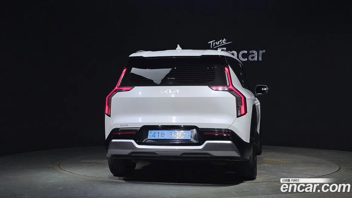 Kia EV9 2024 из KR, фото 4