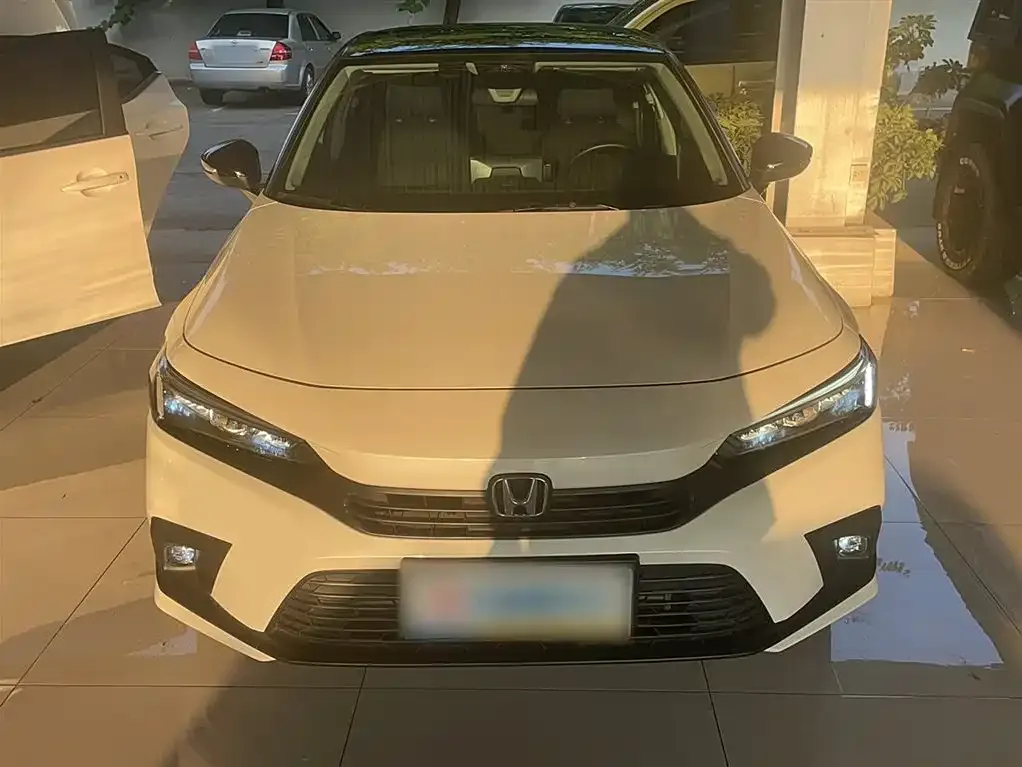 Honda Civic — фото 3