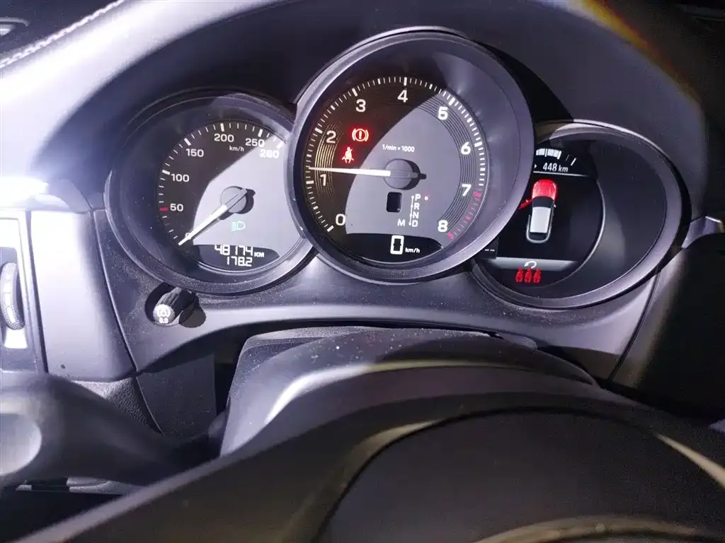 Porsche Macan 2022 из CN, фото 4