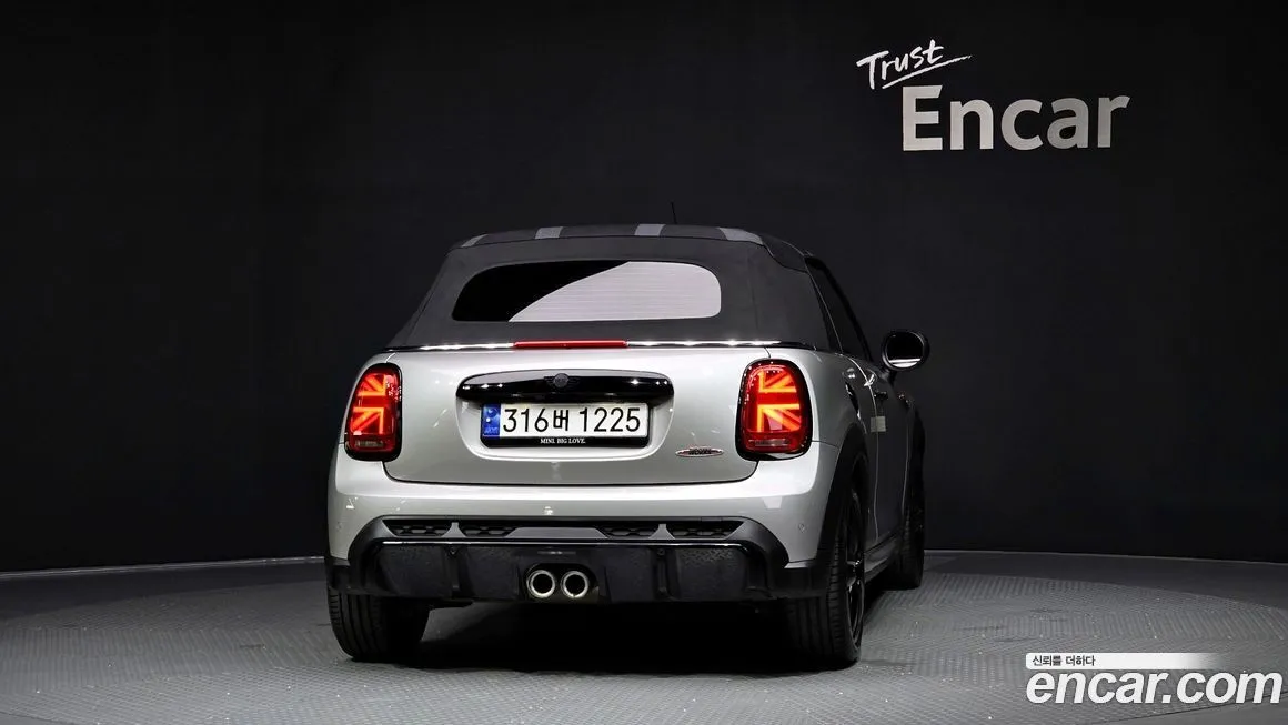 [object Object] Cooper Convertible 2024 из KR, фото 4