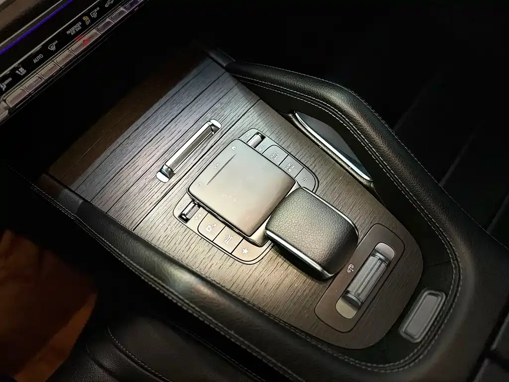 Mercedes-Benz GLS 2023 из CN, фото 7