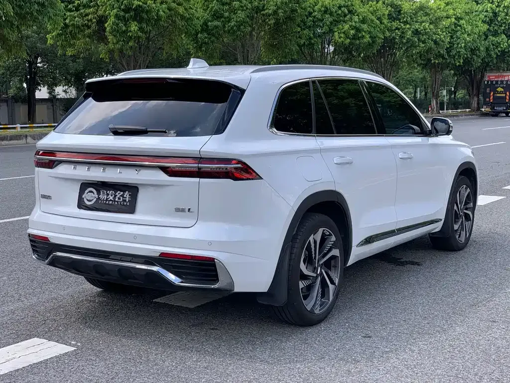 Geely Xingyue L 2024 из CN, фото 4