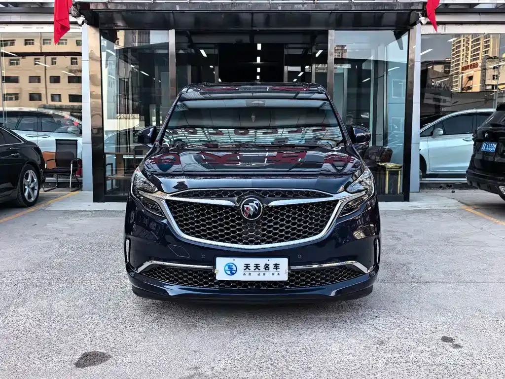 Buick GL8 2021 из CN, фото 2