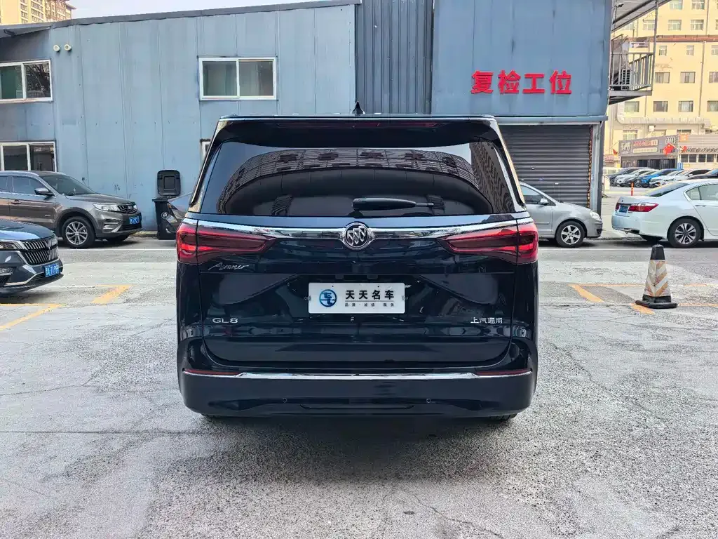 Buick GL8 2021 из CN, фото 4
