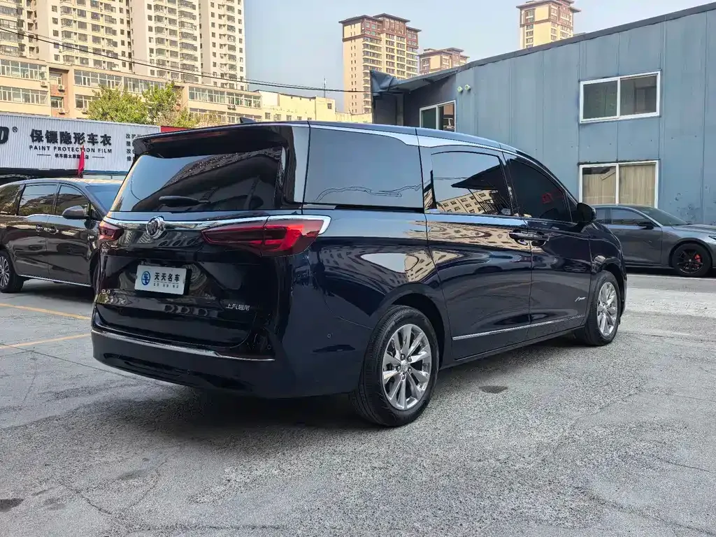 Buick GL8 2021 из CN, фото 5