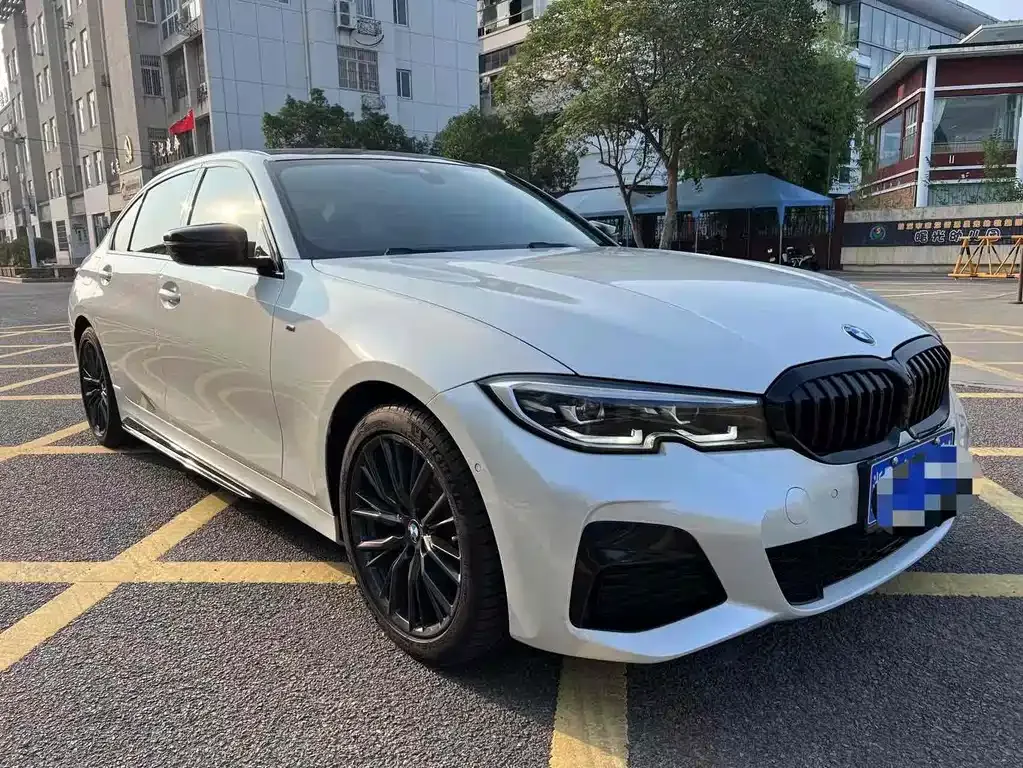 BMW 3 Series 2021 из CN, фото 2