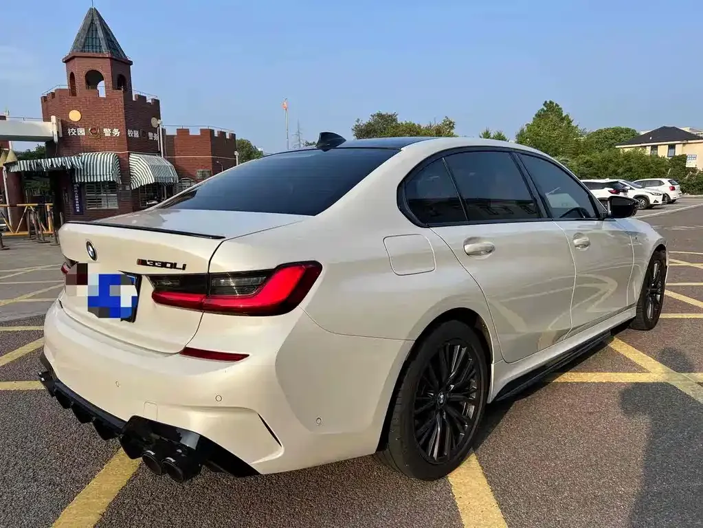 BMW 3 Series 2021 из CN, фото 3