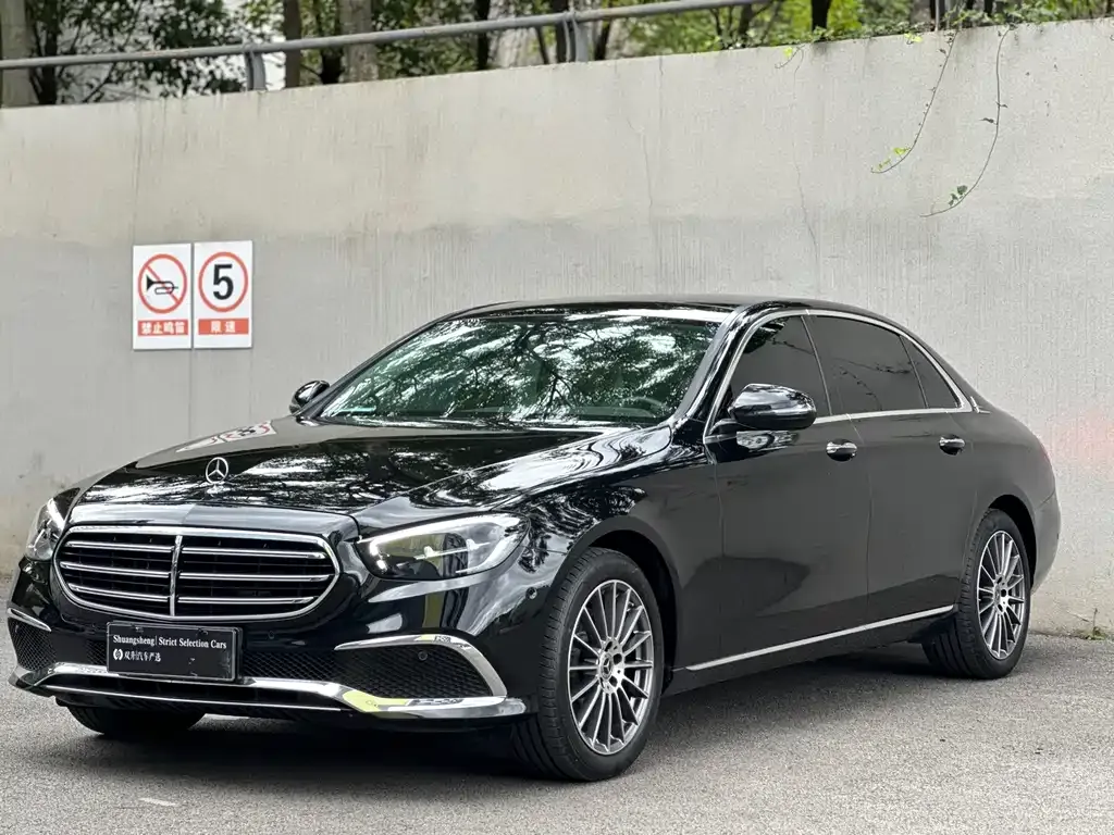 Mercedes-Benz E-Class 2023 из CN, фото 1