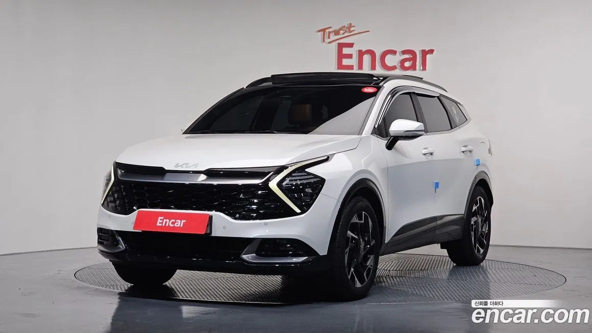 Kia Sportage — фото 1