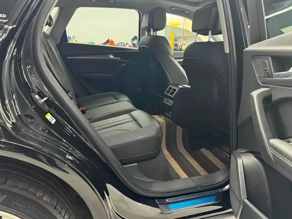 Audi Q5L 2022 из CN, фото 9