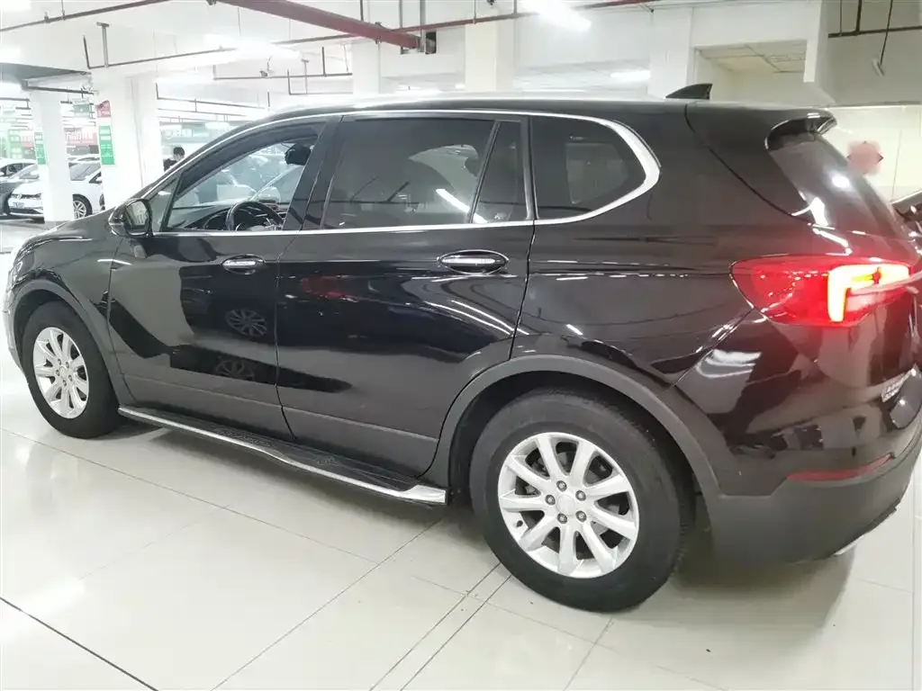 Buick Envision Plus — фото 5