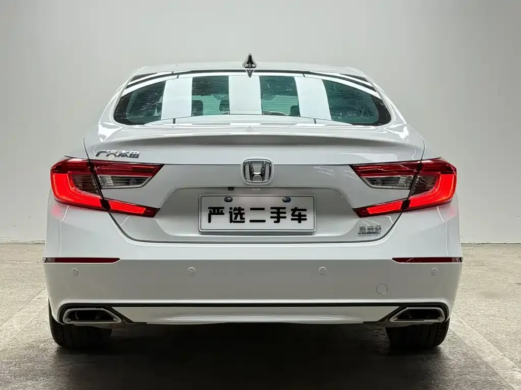 Honda Accord — фото 5