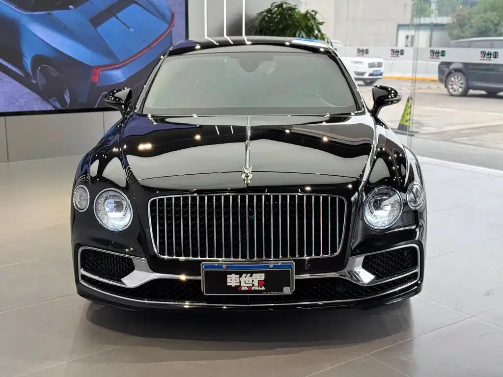 Bentley Flying Spur 2023 из CN, фото 2