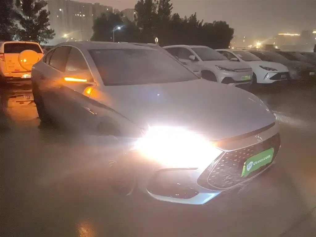 BYD Han 2024 из CN, фото 4