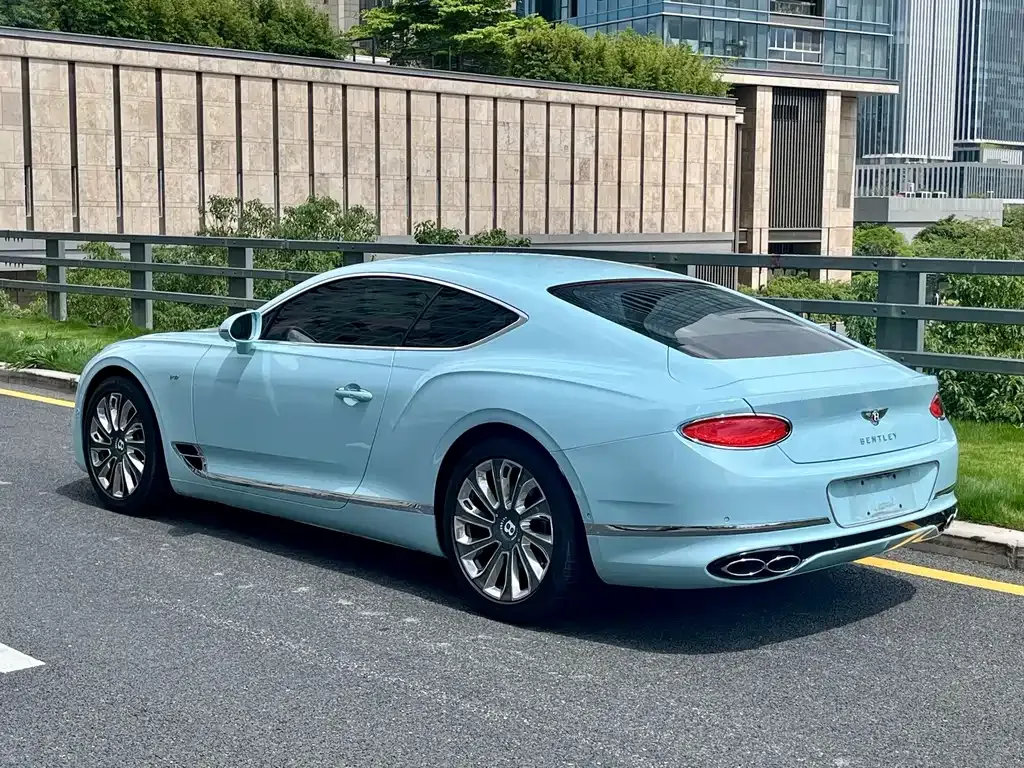 Bentley Continental 2021 из CN, фото 4