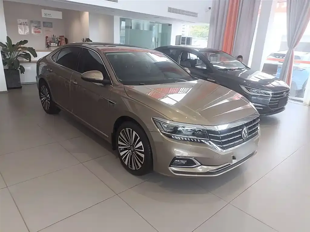Volkswagen Passat 2021 из CN, фото 4