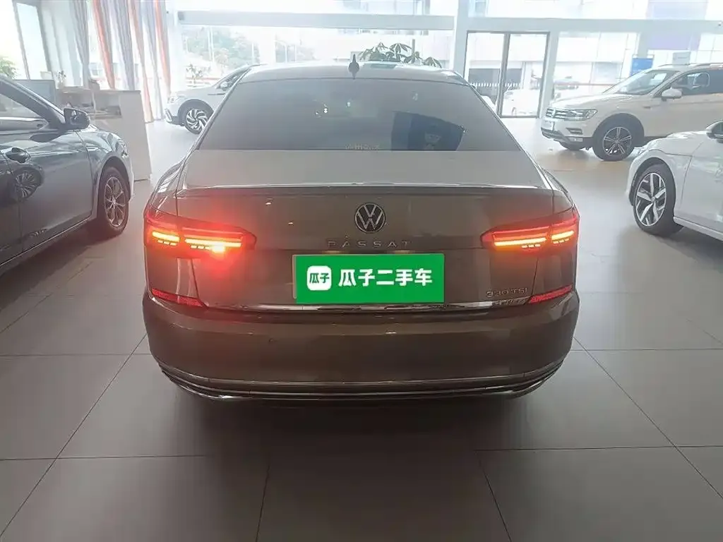Volkswagen Passat 2021 из CN, фото 6