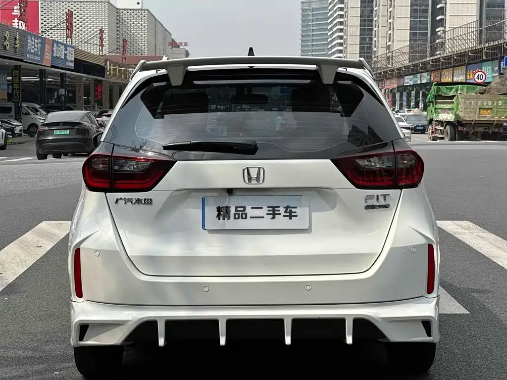 Honda Fit — фото 2