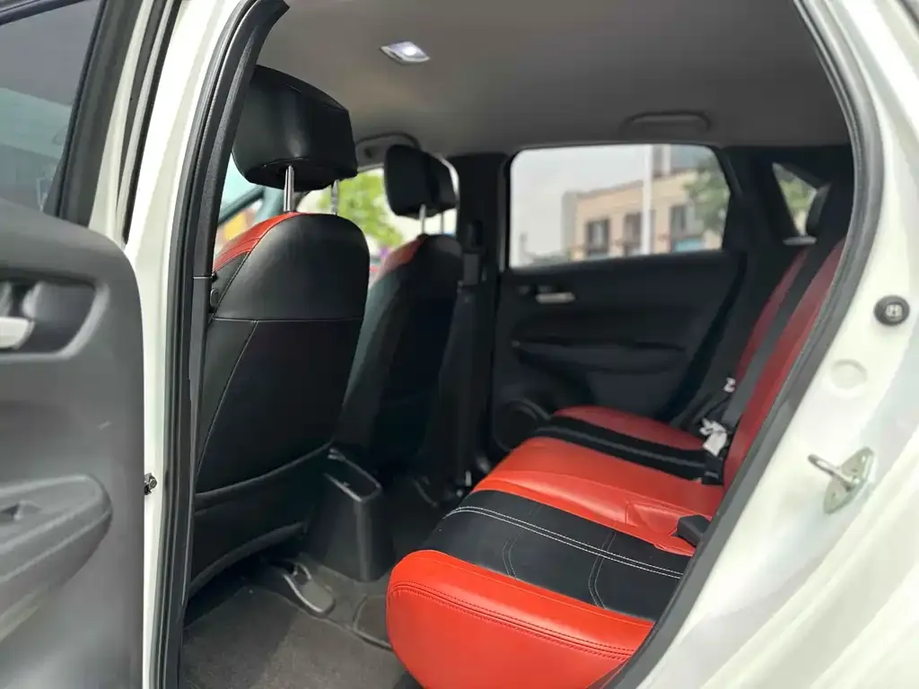 Honda Fit — фото 6