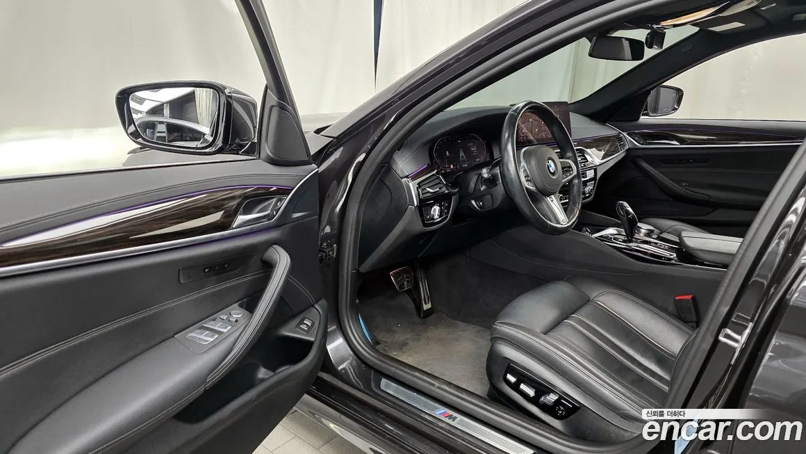 BMW 5-Series 2021 из KR, фото 10