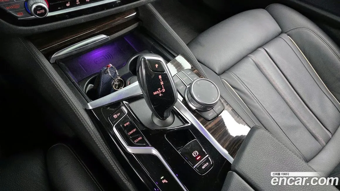 BMW 5-Series 2021 из KR, фото 9