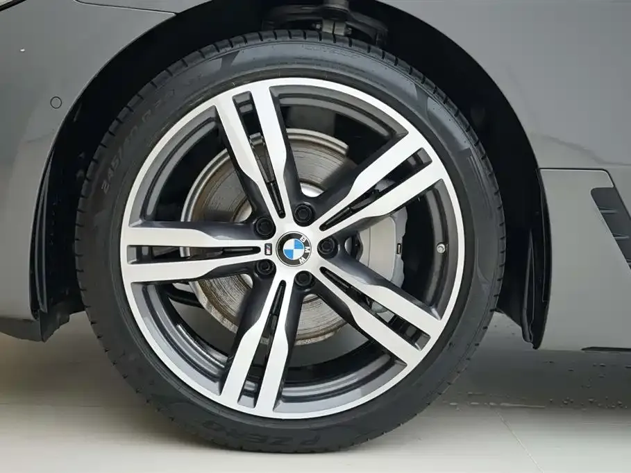 BMW 6 Series GT 2022 из CN, фото 10