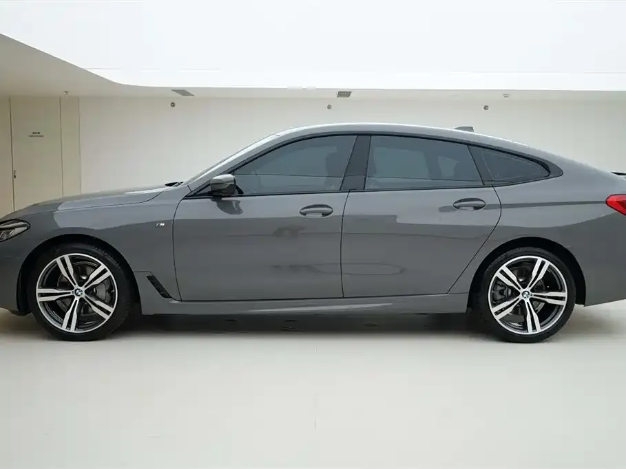 BMW 6 Series GT 2022 из CN, фото 4