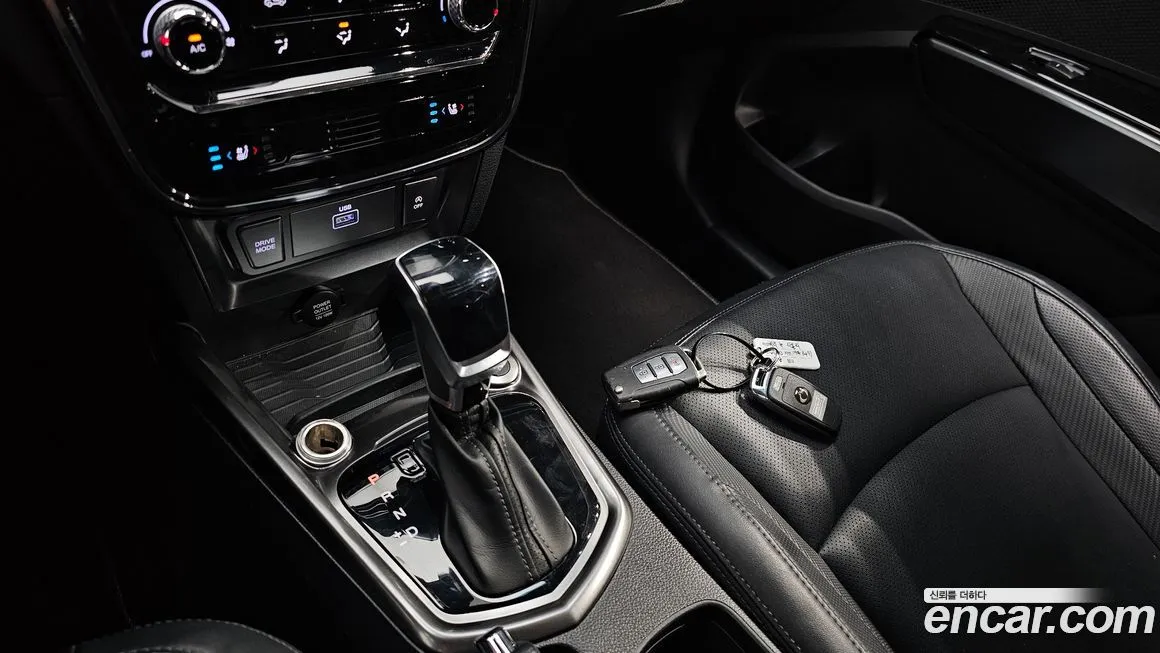 KG Mobility (Ssangyong) TIBOLI 2022 из KR, фото 9
