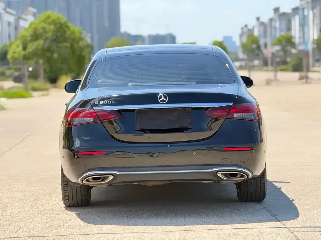 Mercedes-Benz E-Class 2021 из CN, фото 8