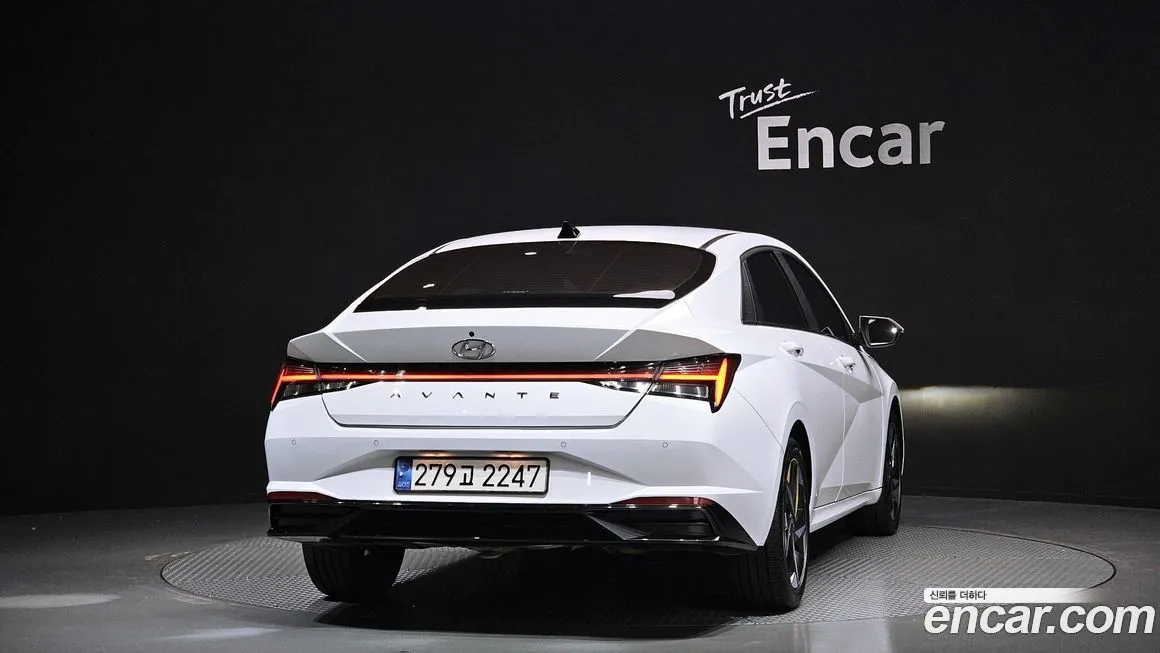 Hyundai AVANTE — фото 4