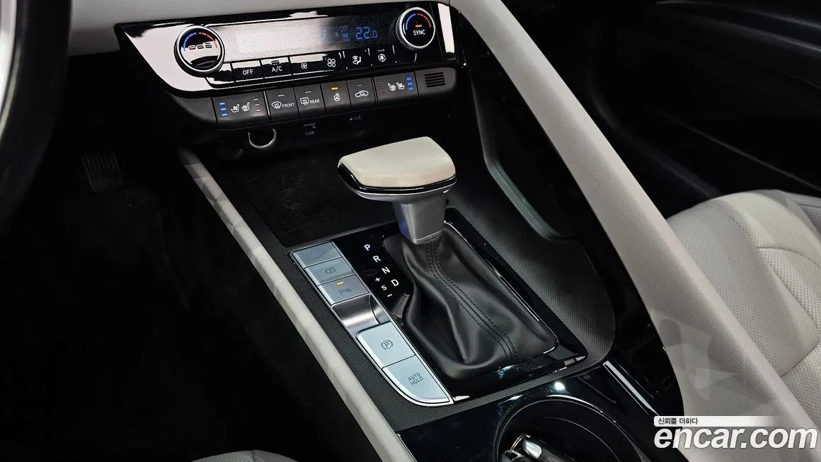 Hyundai AVANTE — фото 9