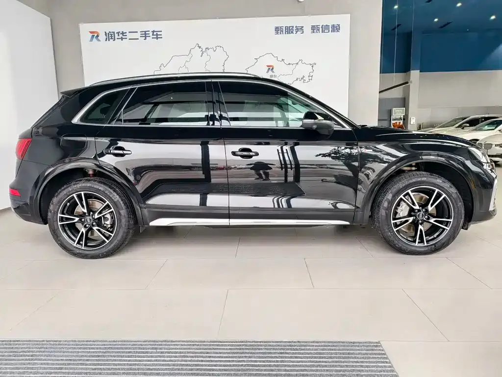 Audi Q5L 2024 из CN, фото 3