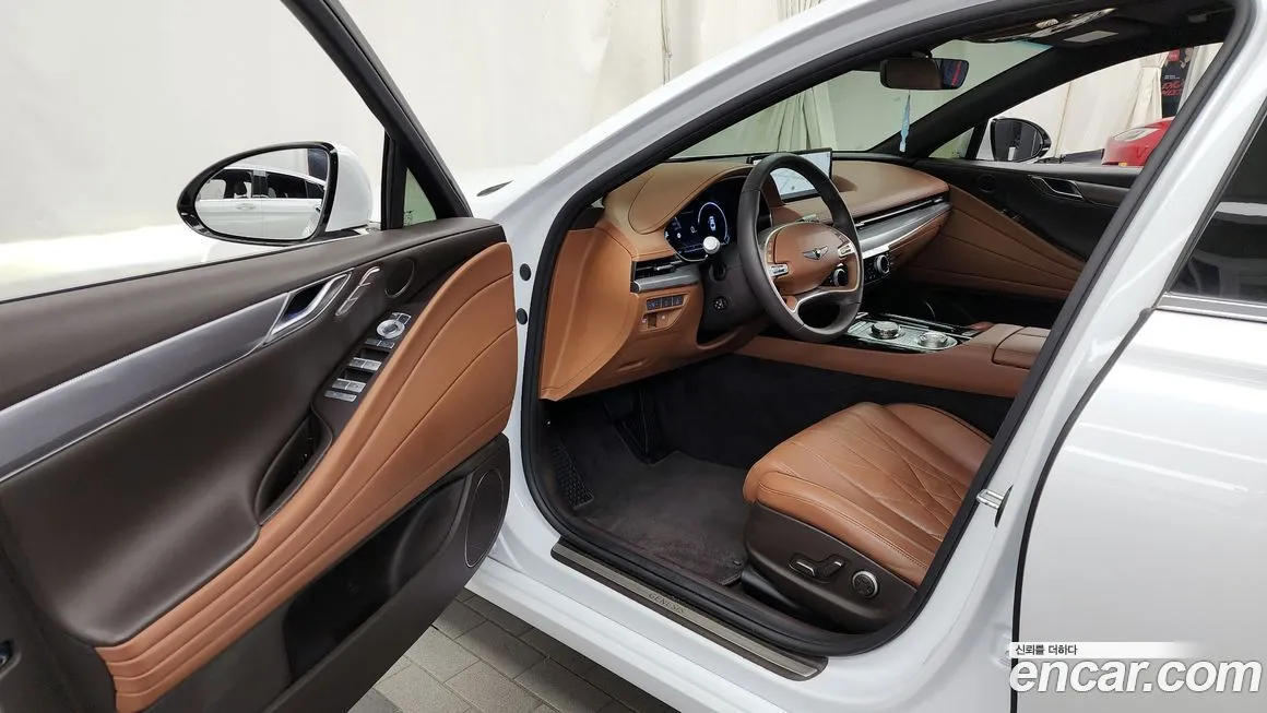 Genesis G80 — фото 10