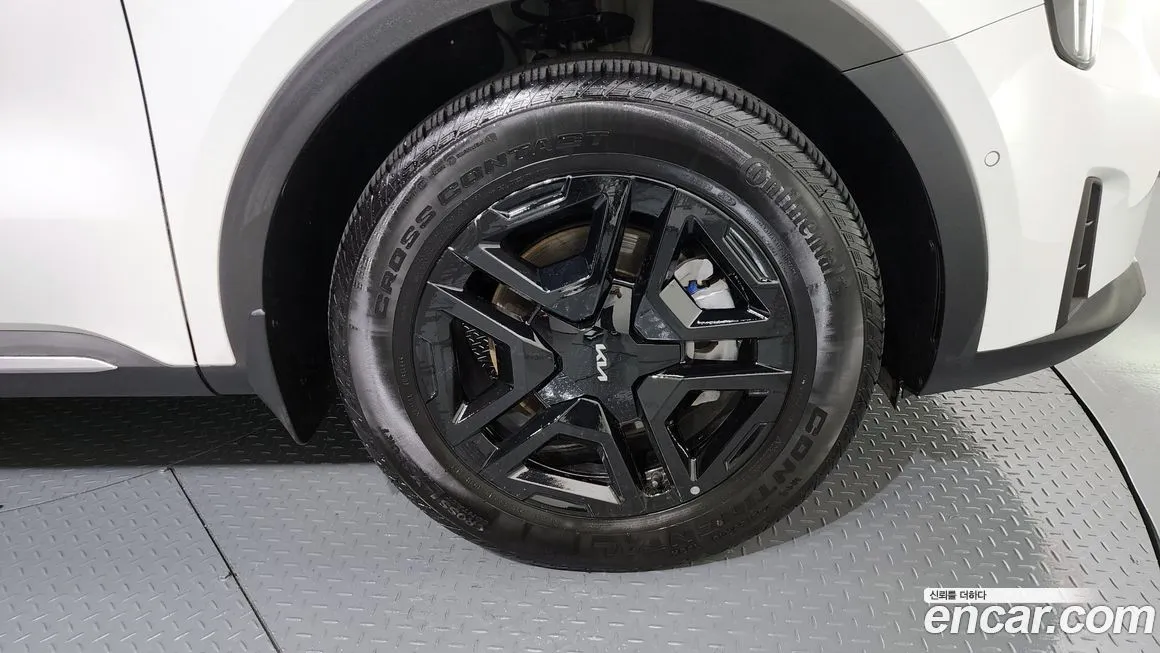 Kia Sorento — фото 5