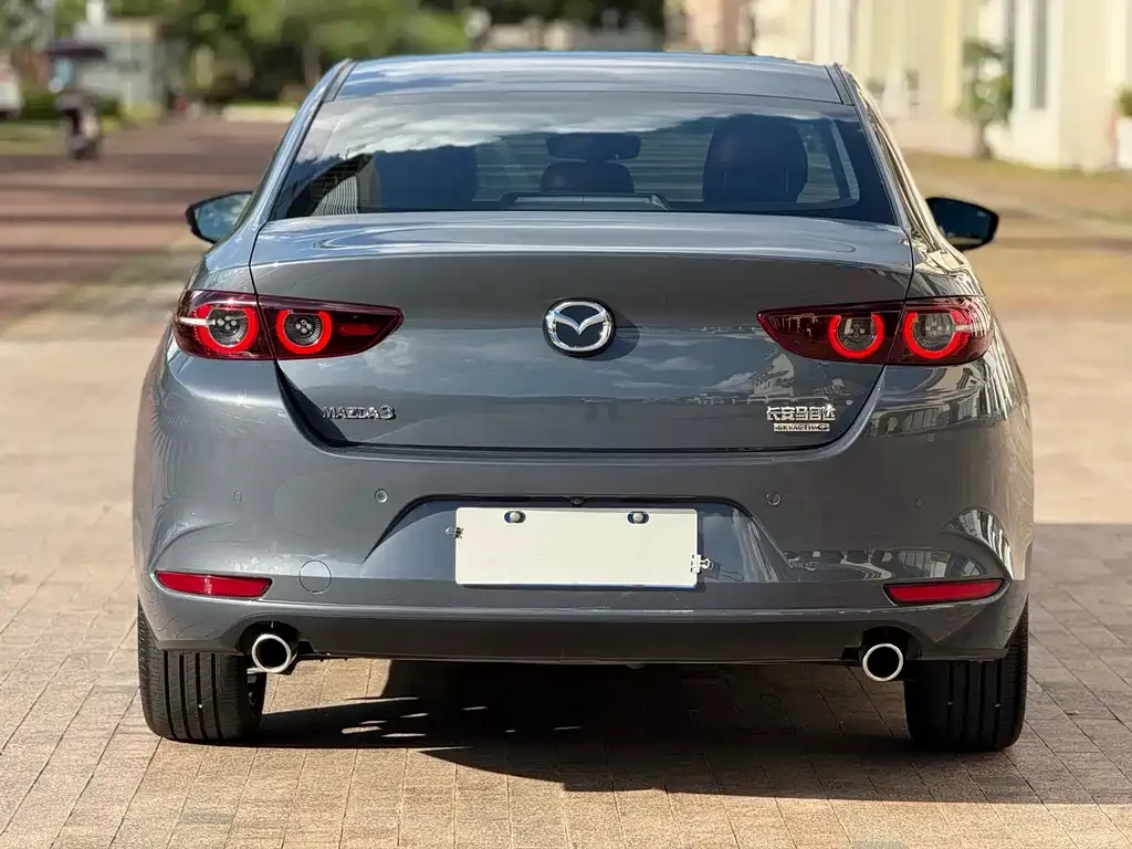 Mazda 3 Axela 2023 из CN, фото 6