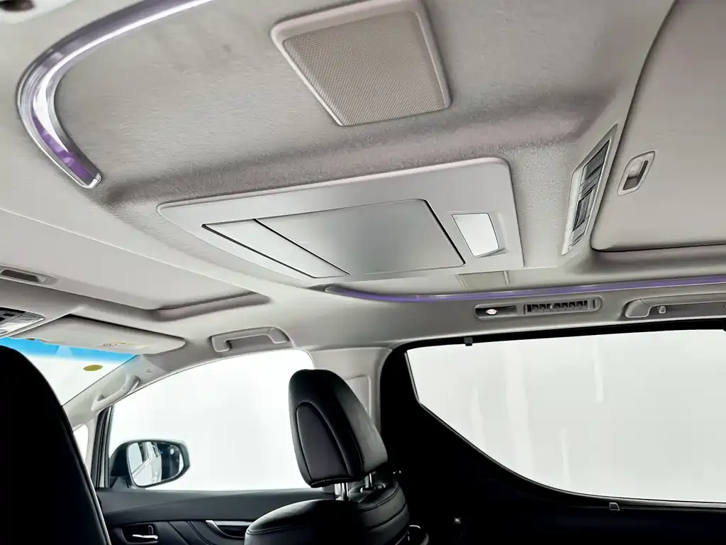 Toyota Vellfire 2021 из CN, фото 7