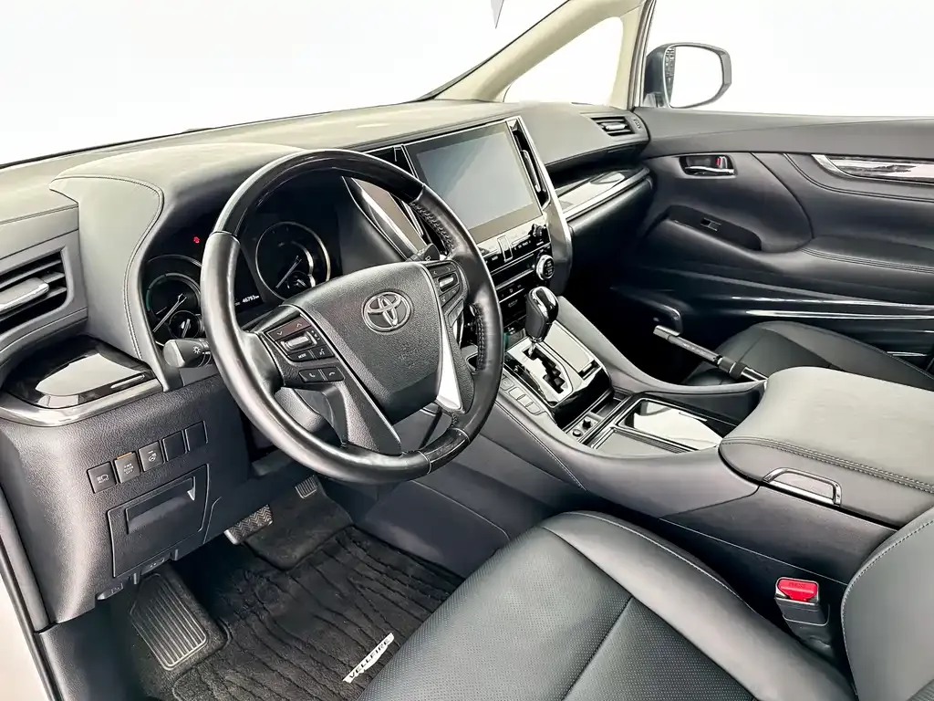 Toyota Vellfire 2021 из CN, фото 9