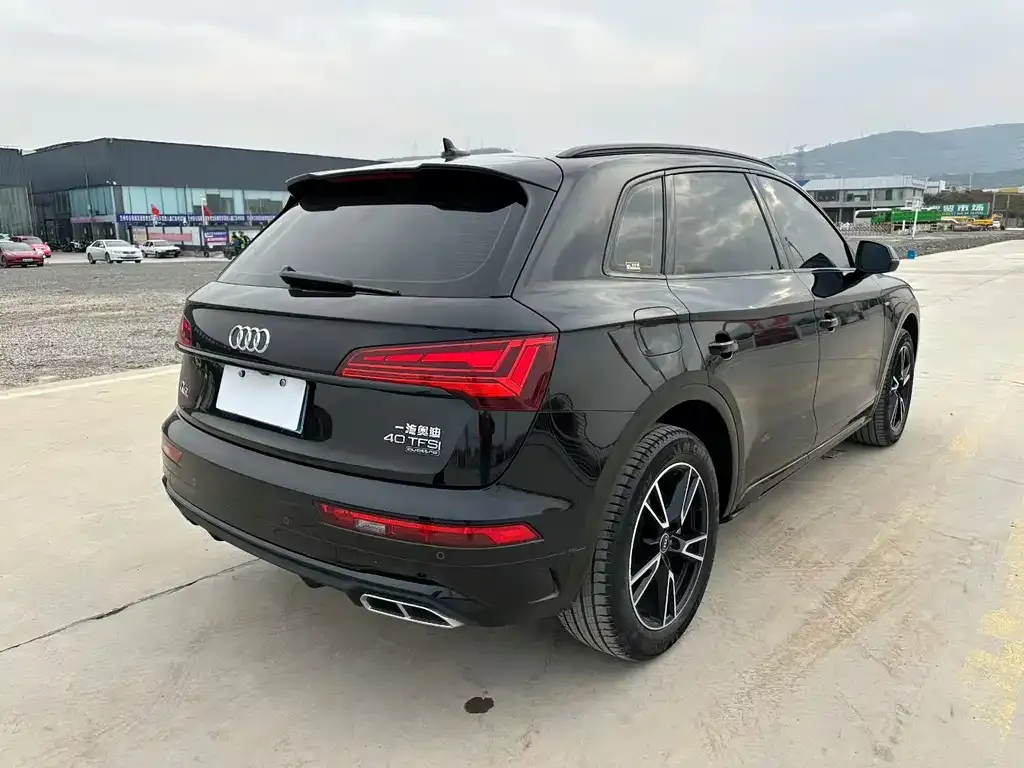 Audi Q5L 2022 из CN, фото 6