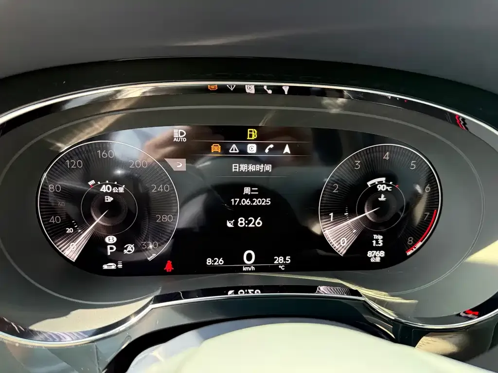 Bentley Bentayga 2023 из CN, фото 9