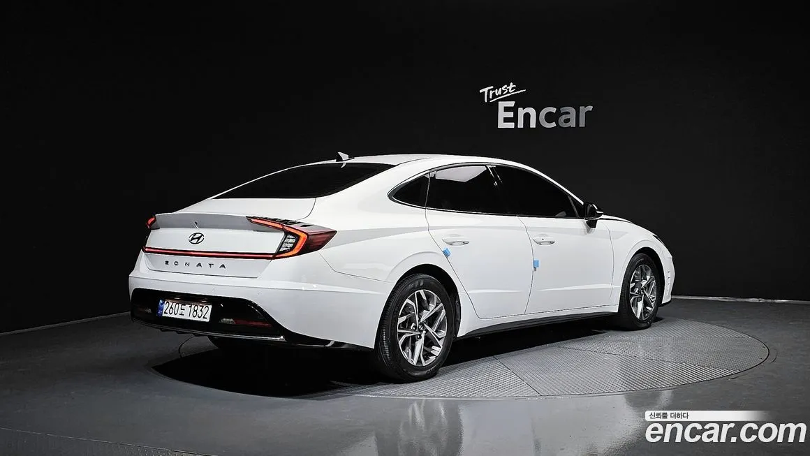 Hyundai Sonata 2022 из KR, фото 2