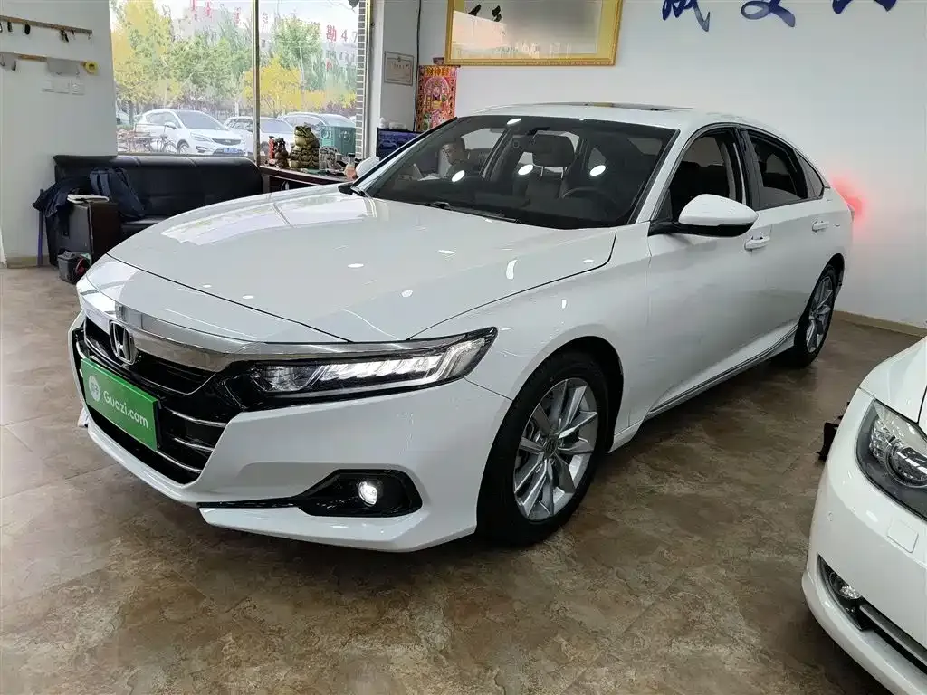 Honda Accord — фото 2