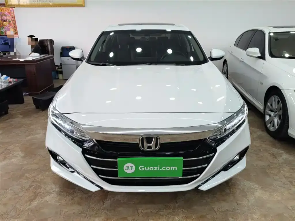 Honda Accord — фото 3
